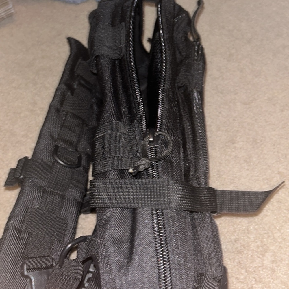 Utility Backpack – Multiple Pockets, Black Tactical Style - Picture 3 of 7